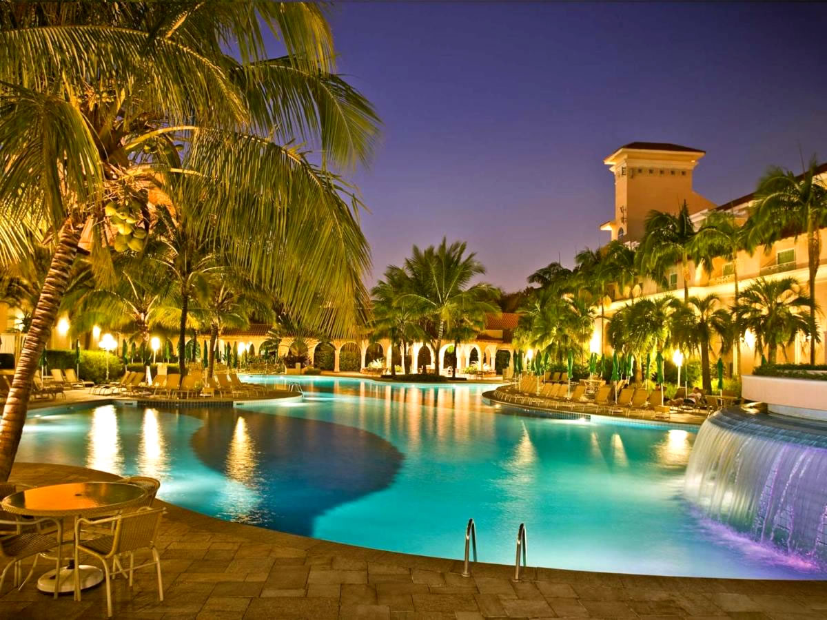 Hotel Royal Palm Plaza - 44° CONAC